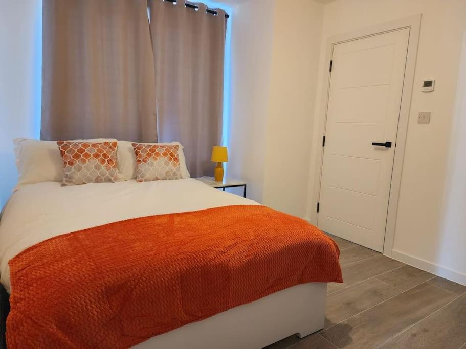 Paradigm Court, Modern 3-Bedroom Flat 1, 牛津 外观 照片
